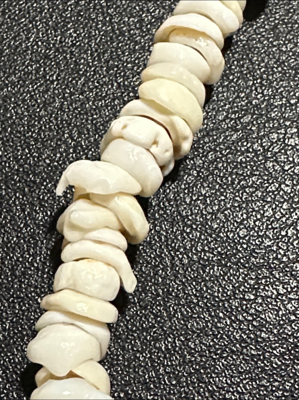 White Puka Shell Vintage Necklace - Picture 5 of 11